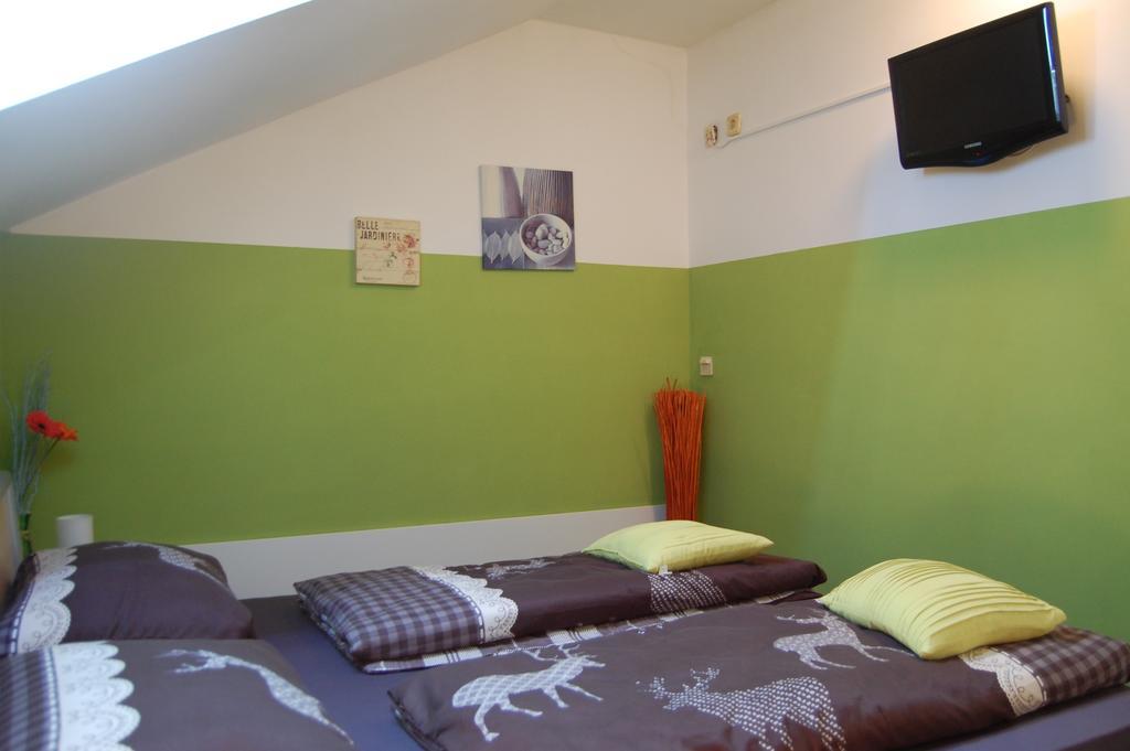 Rooms Hisa Divino Ptuj Habitación foto